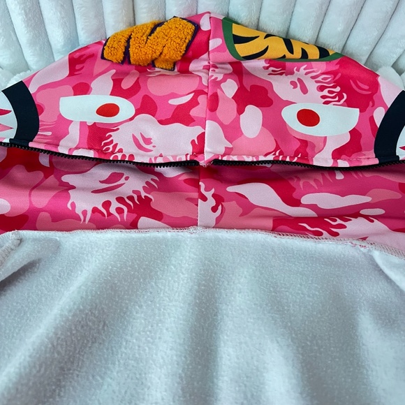 Camo Shark Full Zip Hoodie Unisex Size M Color: Hot Pink Camo - Picture 8 of 10